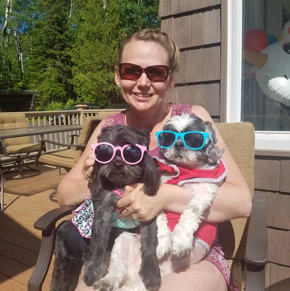 Meet your Posher, Mindy - Picture 1 of 1